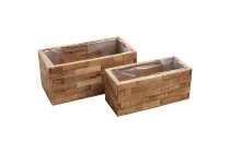 Holzstückchen-Pflanzkisten