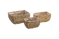 grass/willow planter