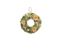 woodchip rose wreath