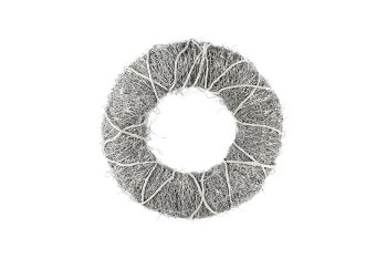liana/dark grass wreath