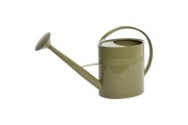 metal watering can