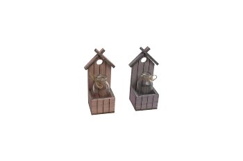 wooden box w 1 bottle